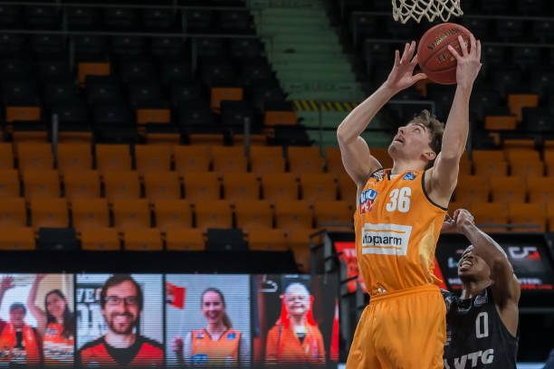 潜力溢价 潜力溢价