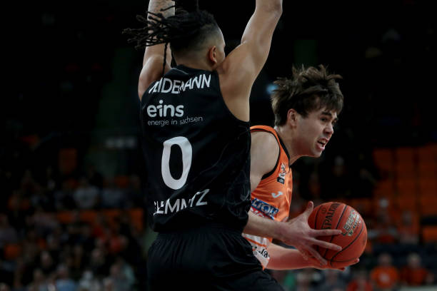 对日本球迷 对日本球迷