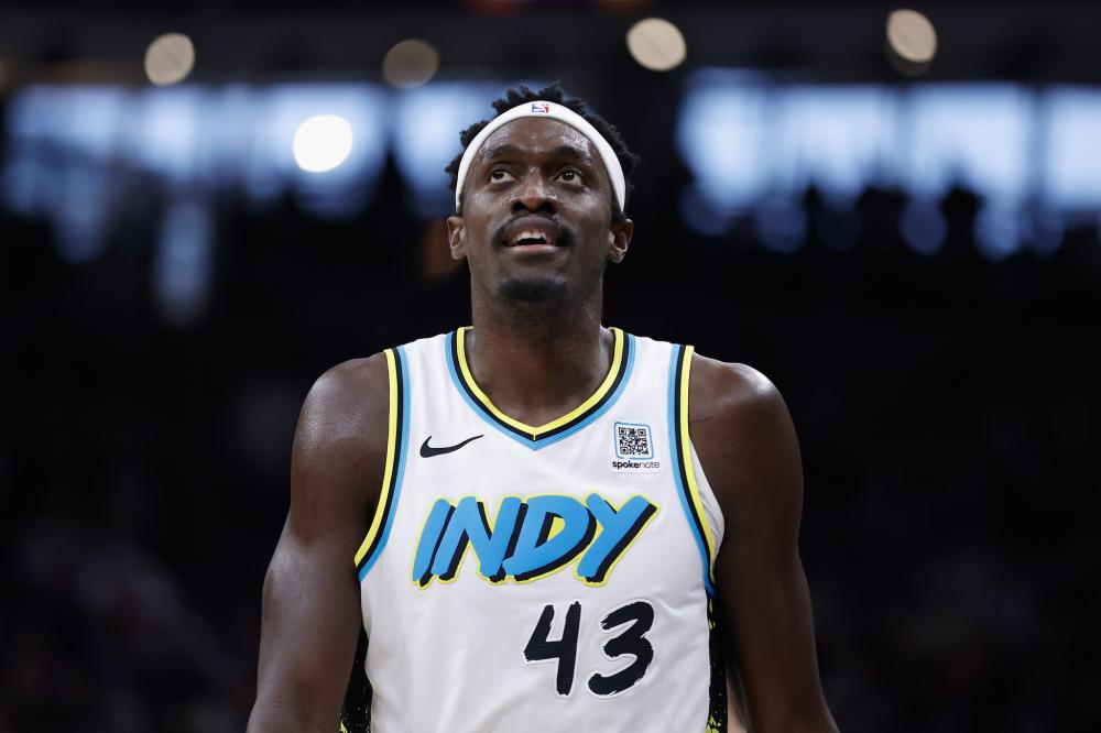 是一个踢球 是一个踢球